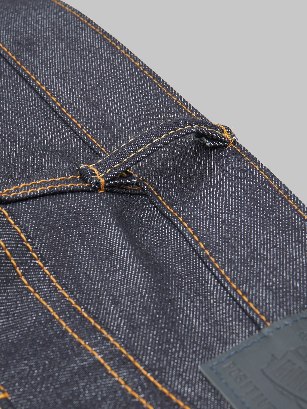 Momotaro 0605SILK Denim Natural Tapered Jeans belt loop
