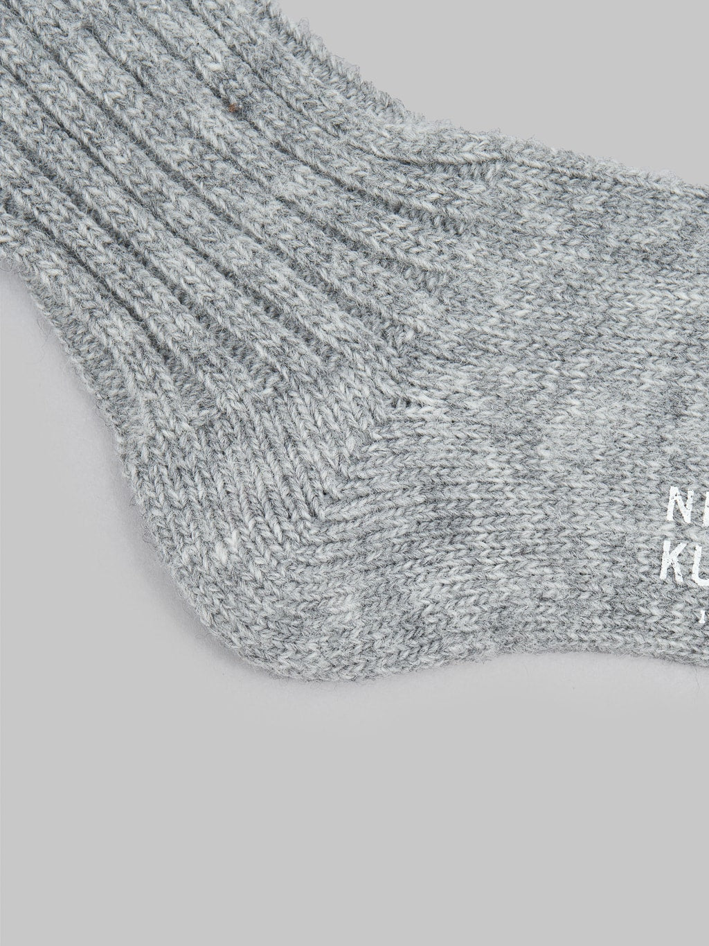 Nishiguchi Kutsushita Wool Ribbed Socks Light Grey Texture