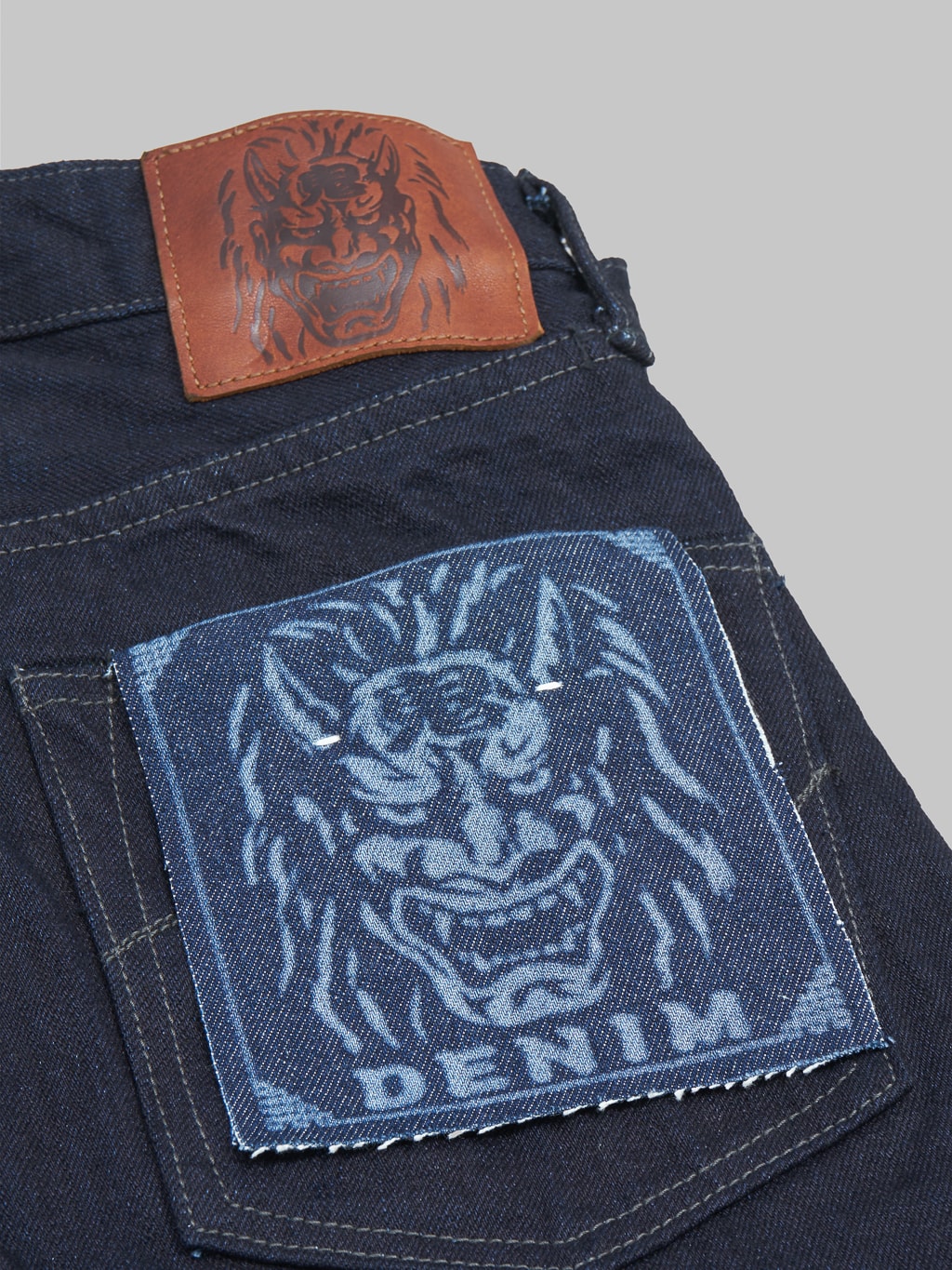 ONI Denim 622 Black Weft 14oz Relaxed Tapered Jeans pocket flasher