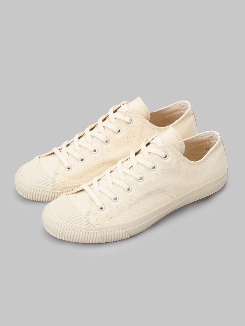 Pras Shellcap Low Sneakers Kinari off white vintage inspired