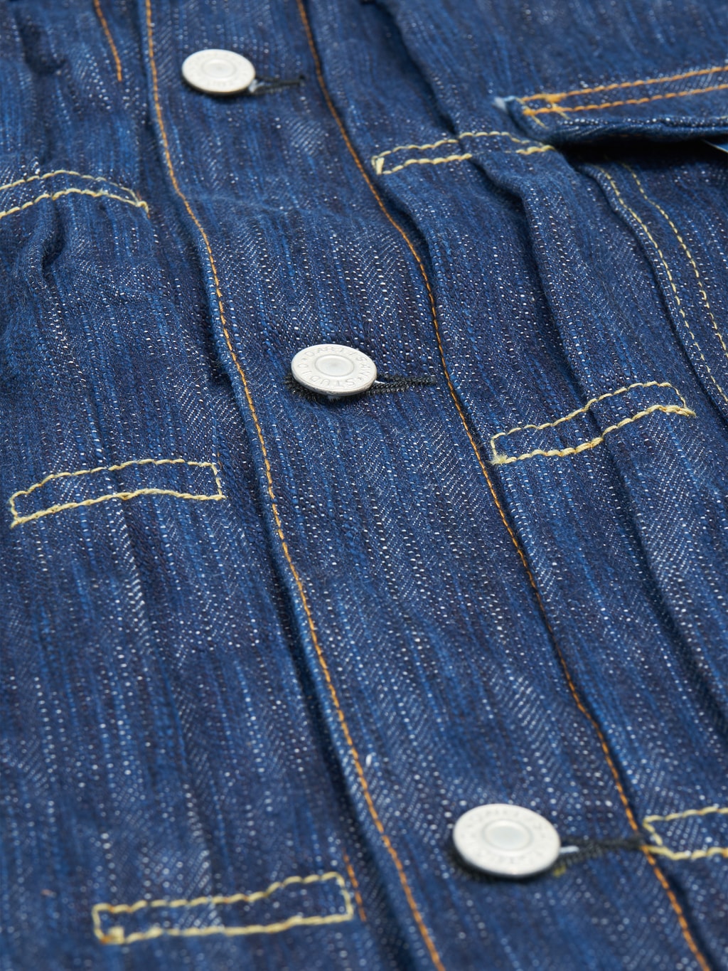 Studio Dartisan Tokushima Awa Shoai Type II indigo jacket buttons detail