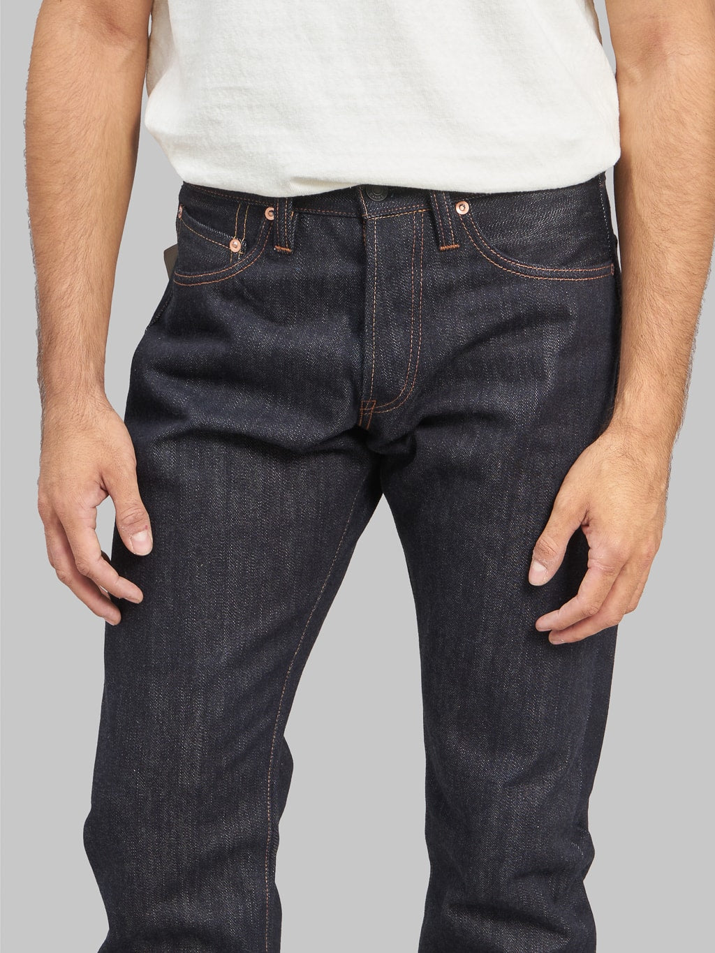 Studio dartisan suvin gold relaxed tapered jeans front rise