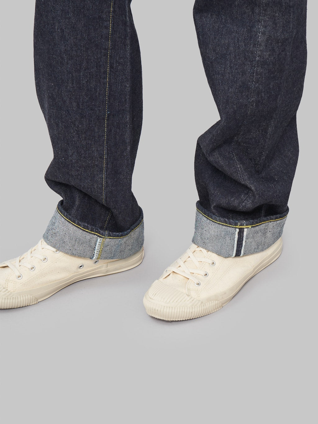 tcb s40s regular straight jeans selvedge detail