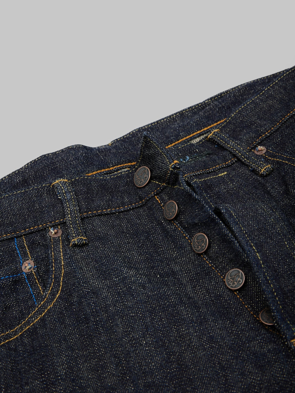 Tanuki Zetto Benkei High Tapered Jeans copper buttons details