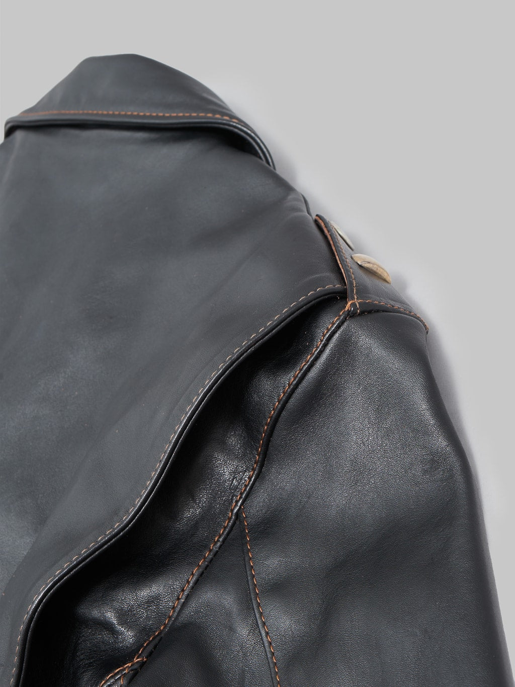 The Flat Head Horsehide Double Riders Jacket Black oily fabric