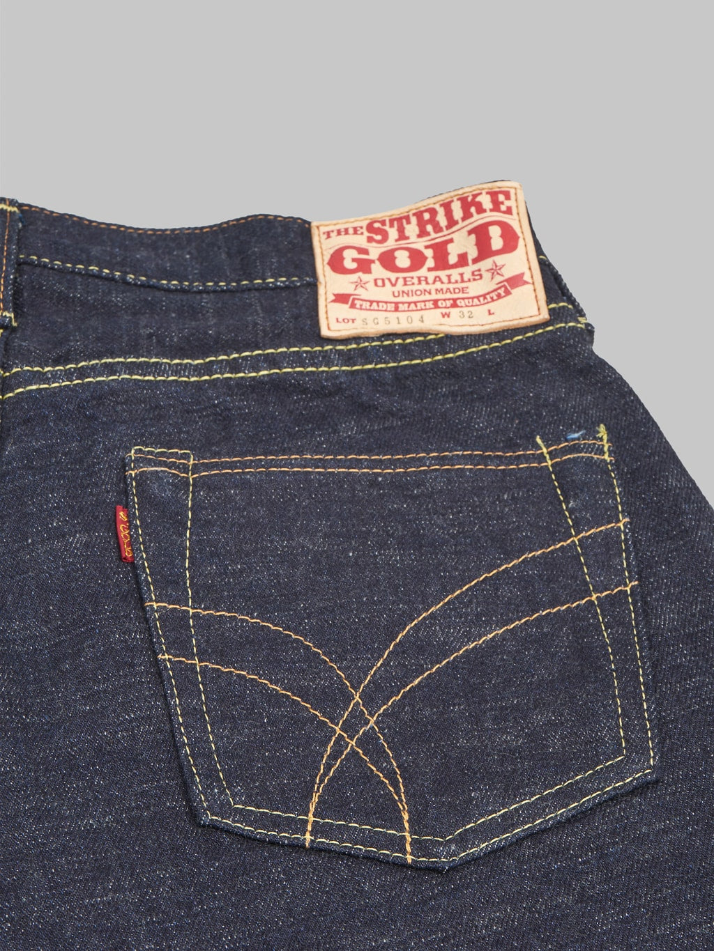The Strike Gold 5104 Slub Grey Weft Straight Tapered Jeans pocket details