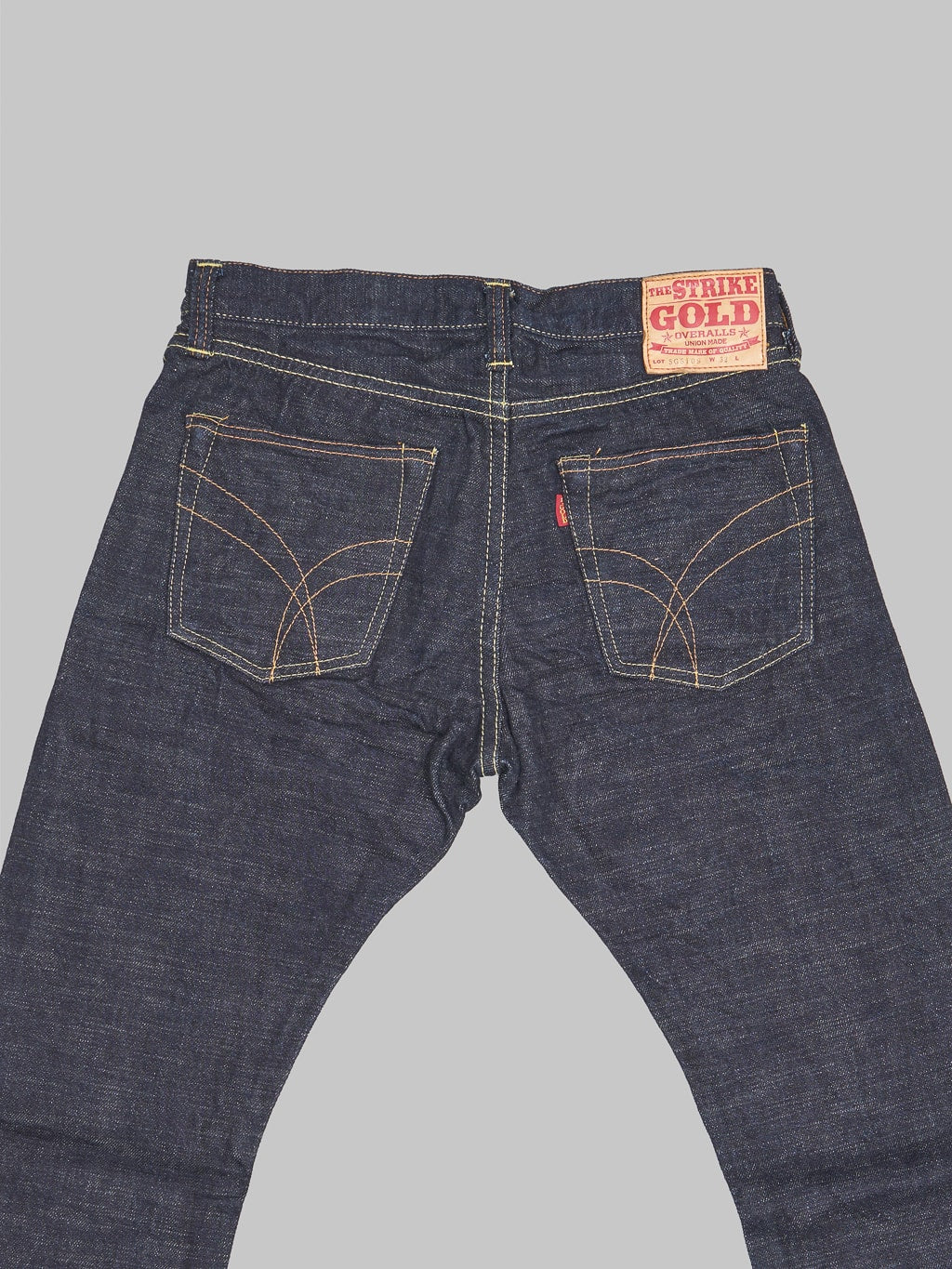The Strike Gold 5109 15oz Slub Grey Weft Slim Tapered Jeans details