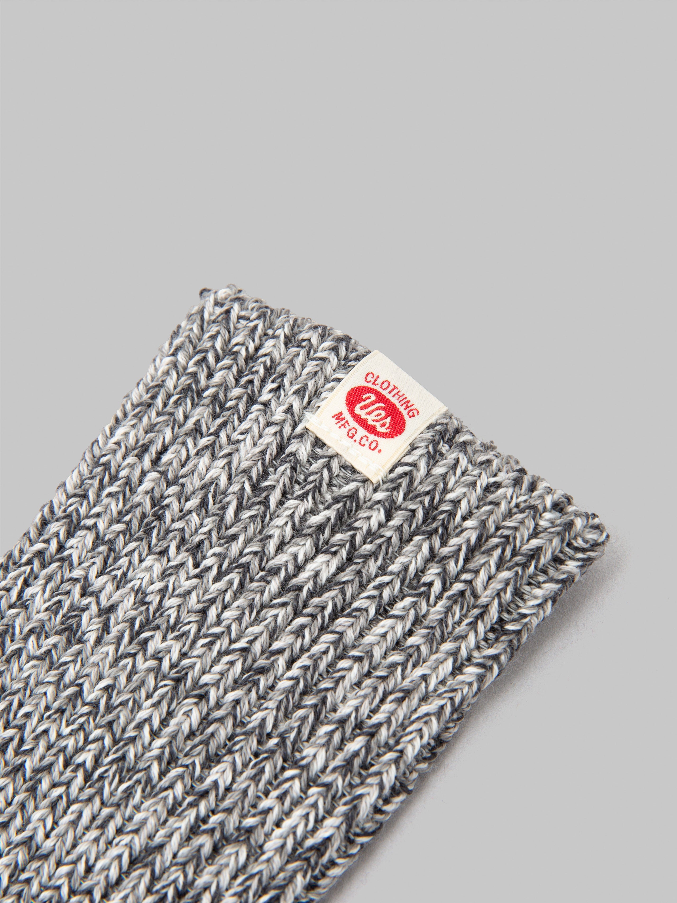 UES Melange Crew Length Socks Heather Grey