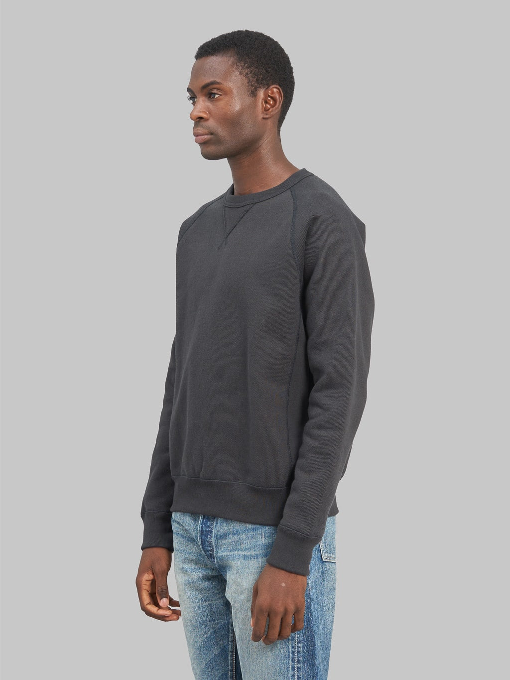 Wonder Looper Pullover Crewneck Double Heavyweight French Terry Black Side view