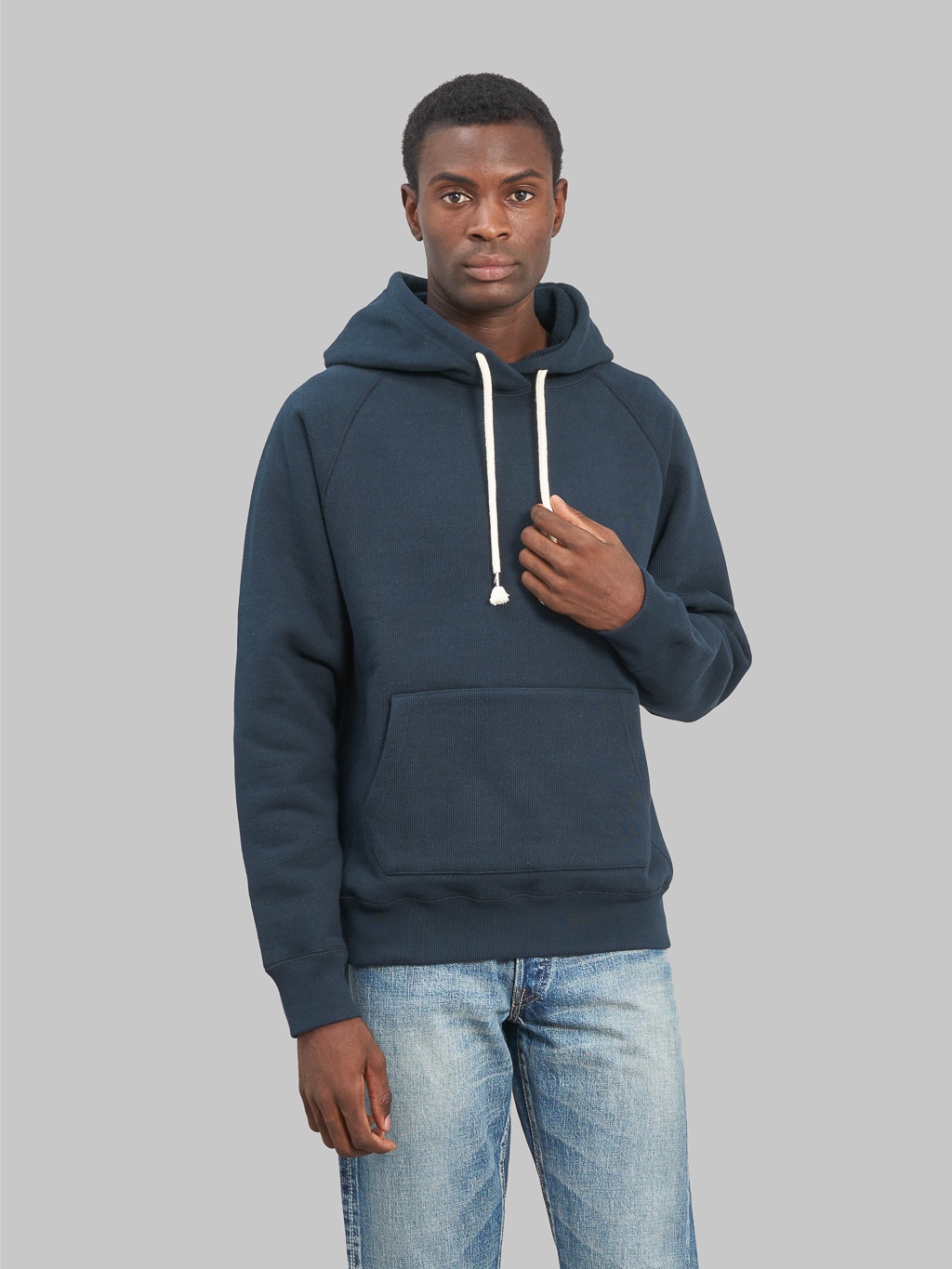 Wonder Looper Pullover Hoodie Double Heavyweight French Terry navy athletic front look
