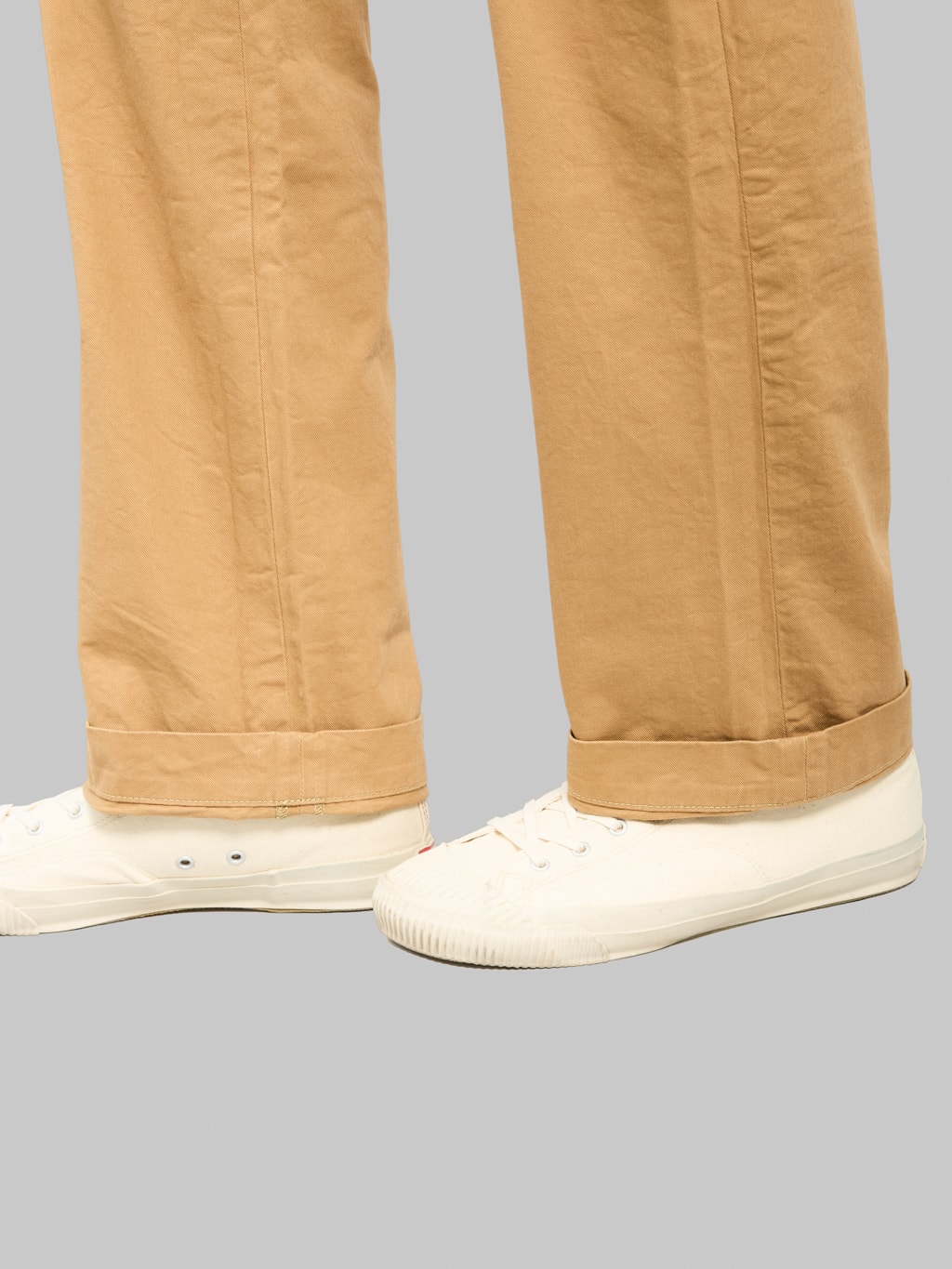 Deluxeware 946A Chino Trousers Khaki