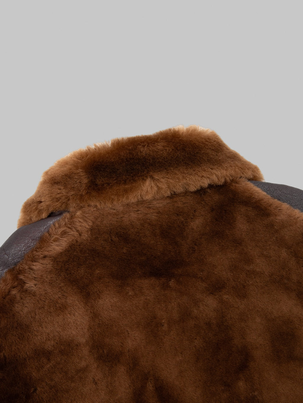 Double Helix Conductor Red Core Horsehide Black Brown back collar