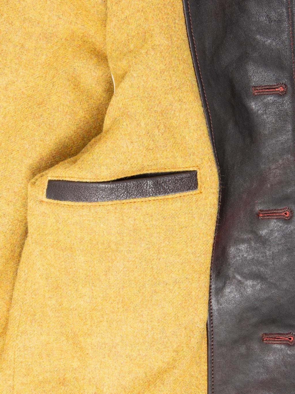 Double Helix Conductor Red Core Horsehide Black Brown pocket closeup