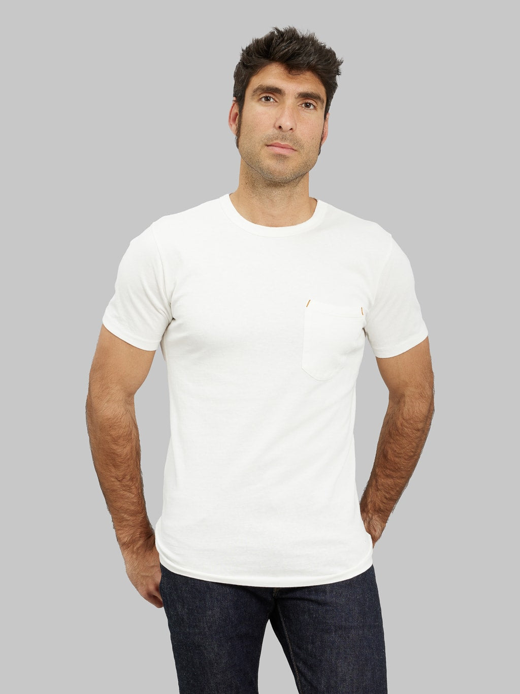 freenote cloth 9 ounce pocket t shirt white model front look