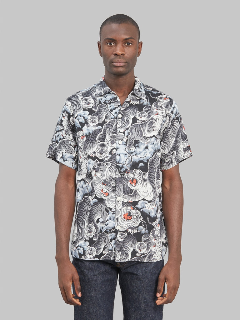 Workwear Retro Tiger Hawaiian Printed Men's Shirt Black / L