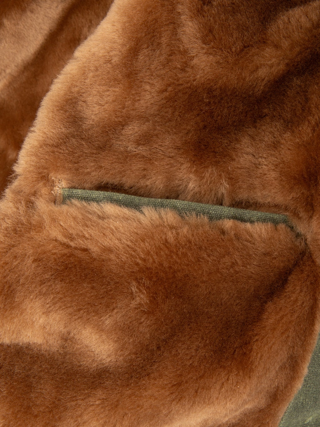 Freenote Cloth RJ2 Waxed Canvas 20oz Shearling Jacket Olive inner pocket