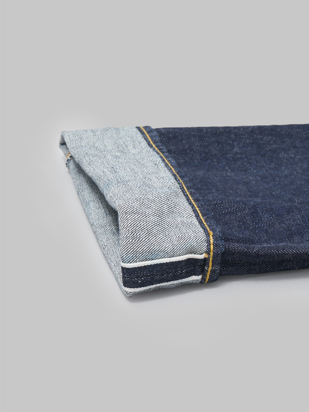 fullcount 0105 wide selvedge denim  weft