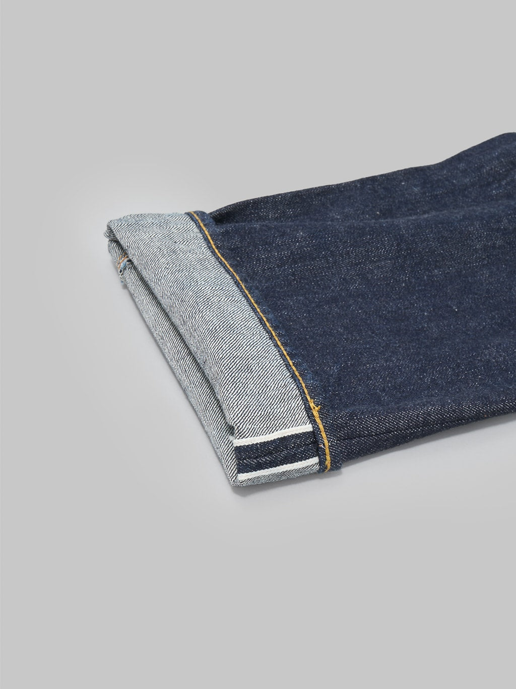fullcount 1103 clean straight selvedge denim jeans selvedge closeup