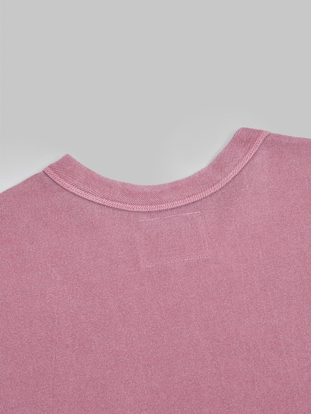 fullcount flat seam heavyweight tshirt burgundy back collar