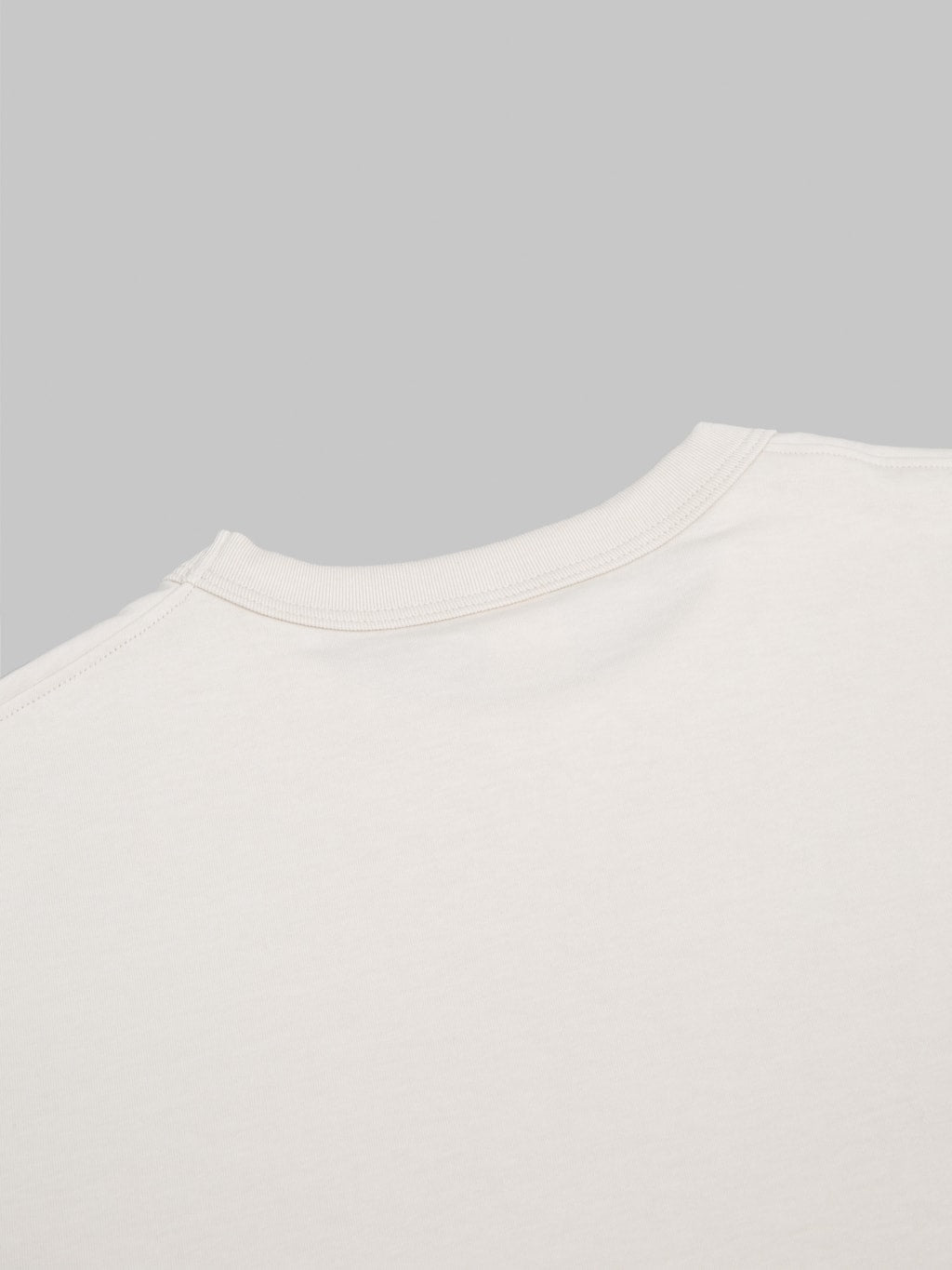 Jackman Grace T-Shirt Rosin White