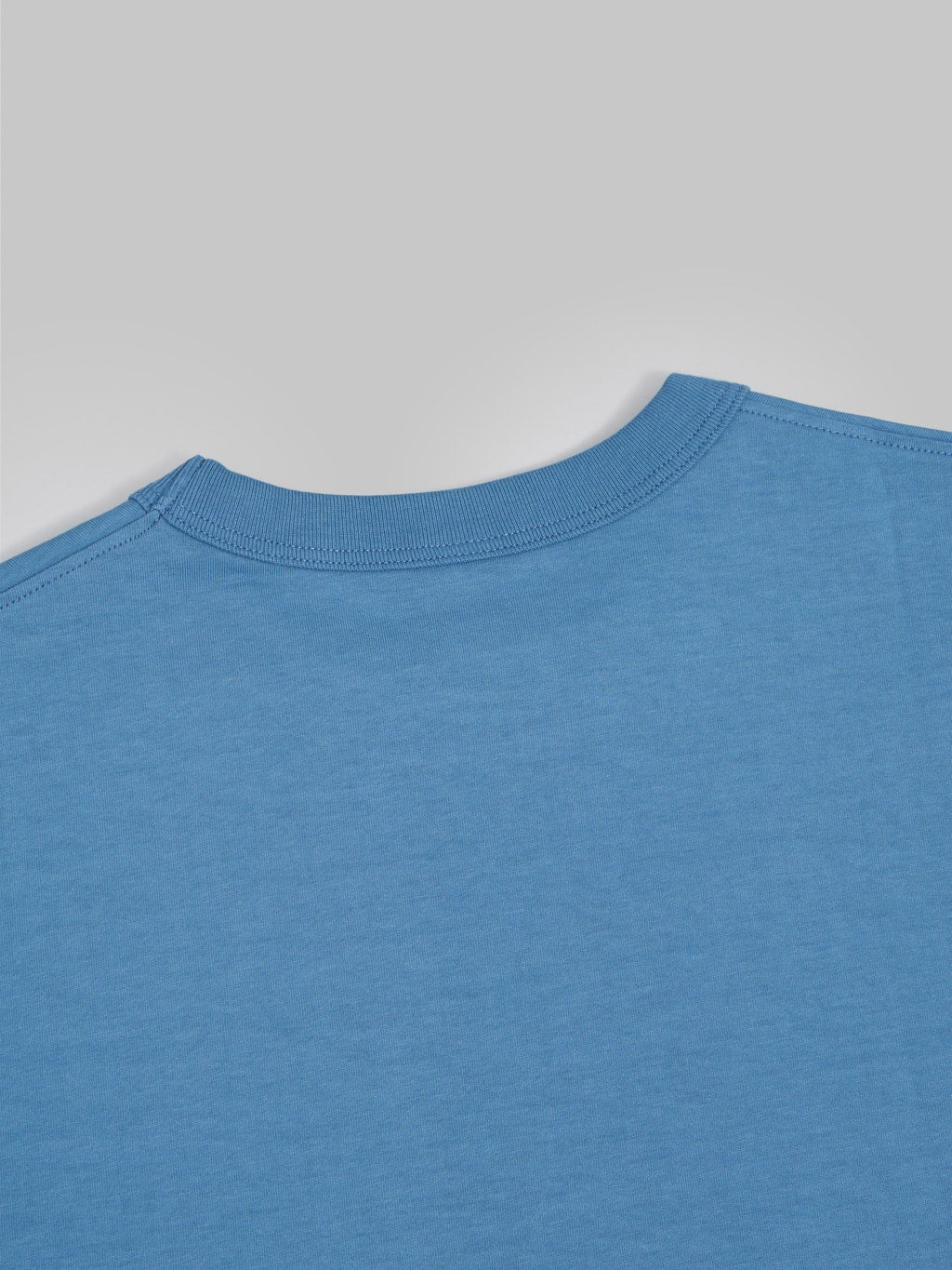 jackman grace tshirt smoky blue back collar