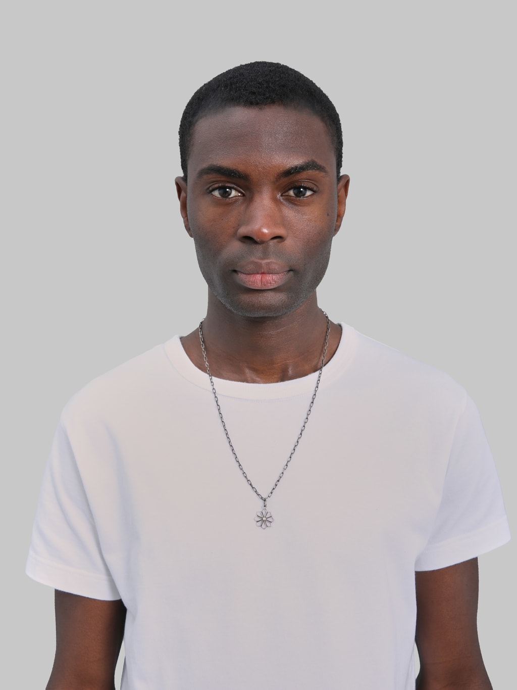 Kobashi Studio 8 Petals Kikumon "Yatsu-Giku Sukashi" Charm Large Silver 925