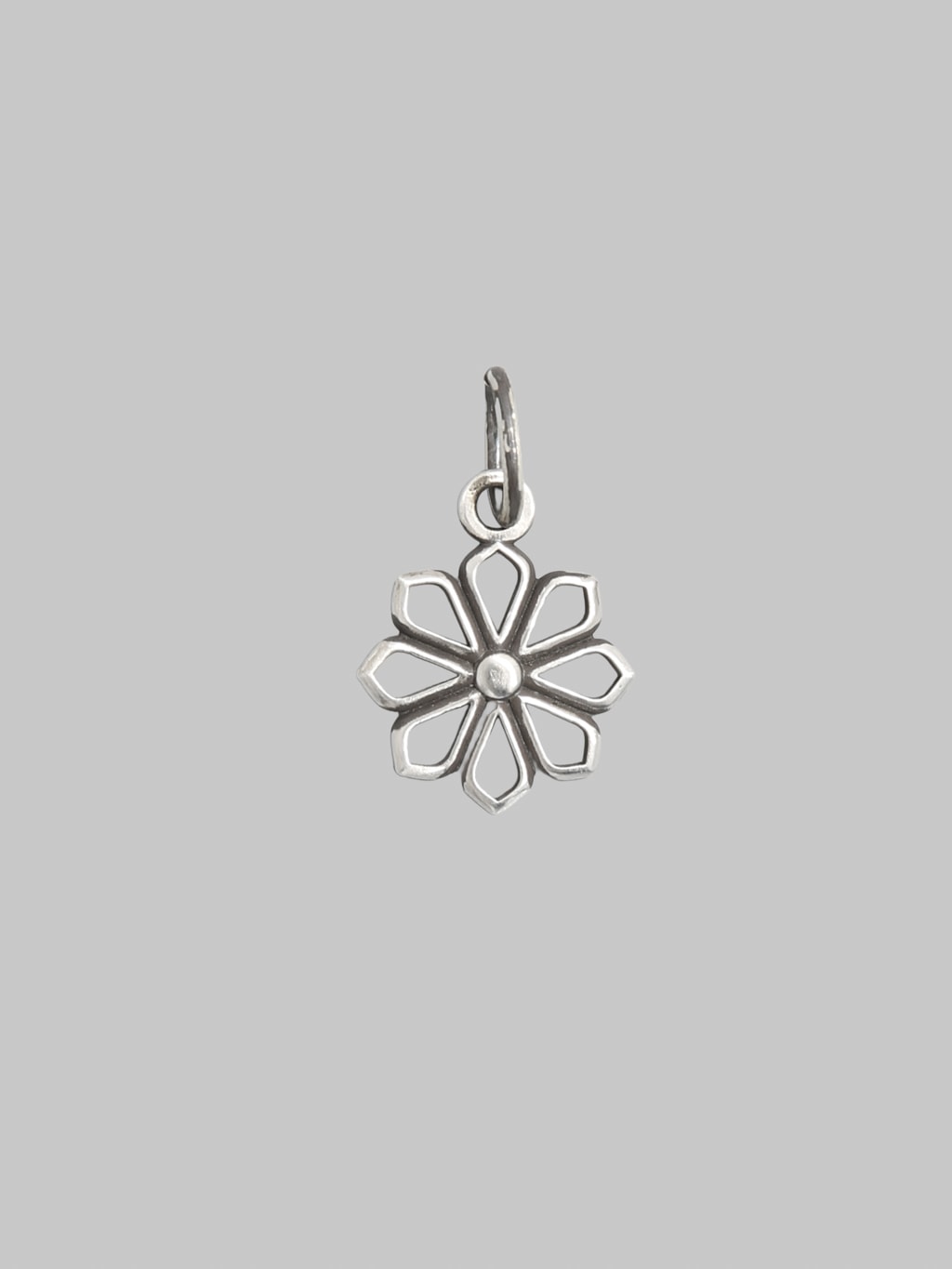 Kobashi Studio 8 Petals Kikumon "Yatsu-Giku Sukashi" Charm Large Silver 925
