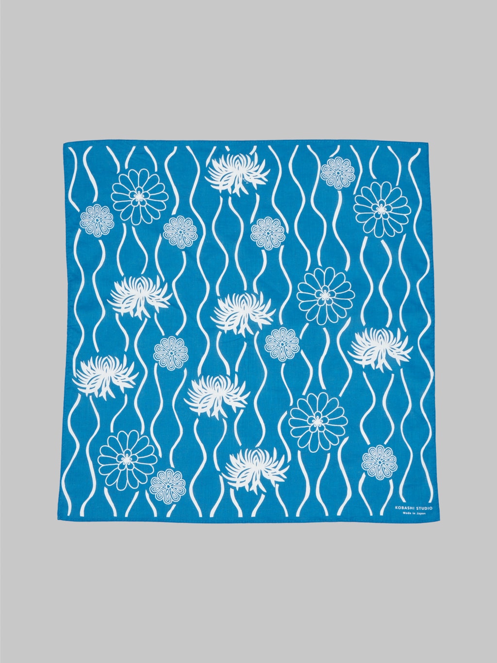 kobashi studio classic kikumon bandana light blue