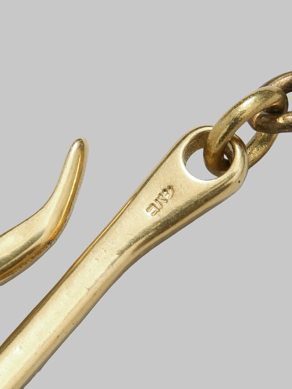 Kobashi Studio Key Chain Oval hook engraved brass