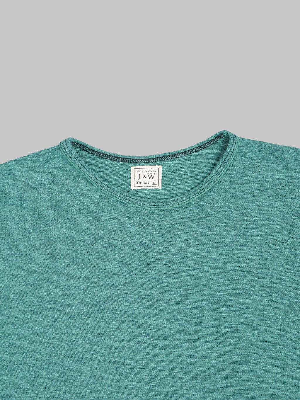 loop and weft super slub crewneck tshirt green collar