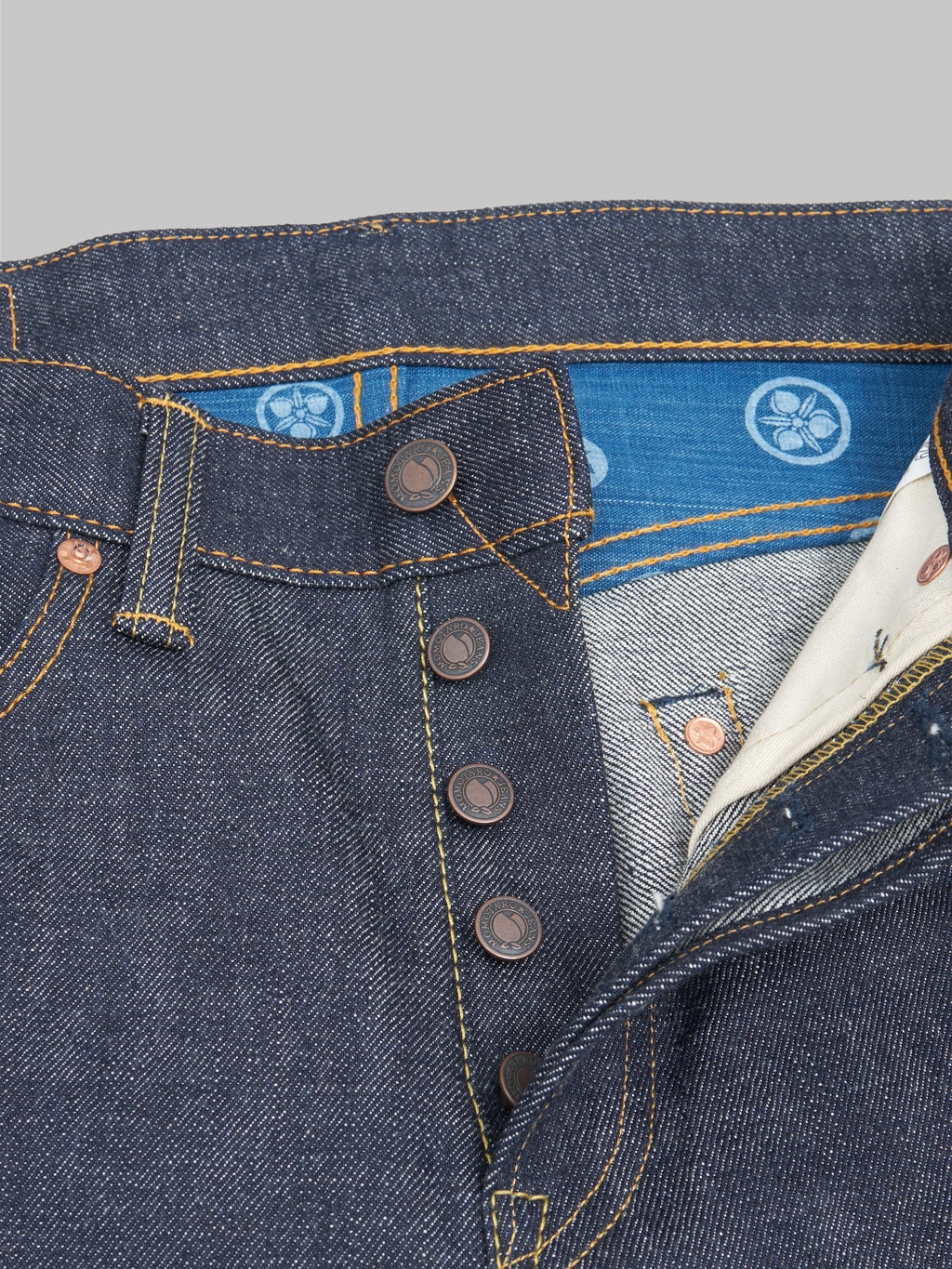 momotaro 0605 40 legacy blue natural tapered jeans buttons