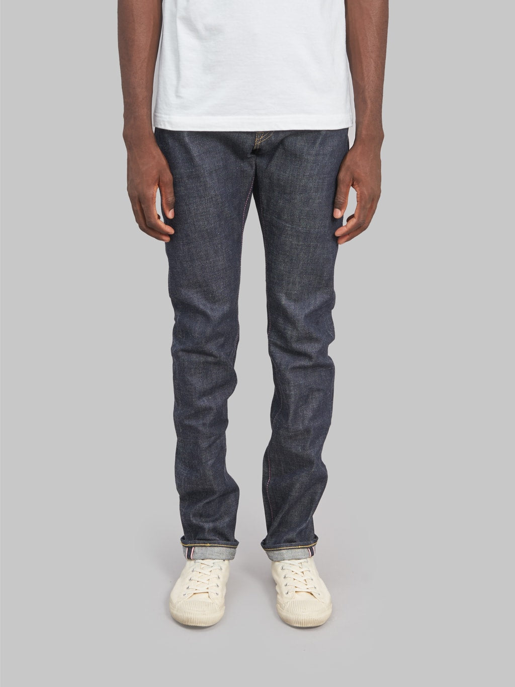 momotaro 0605 40 legacy blue natural tapered jeans front fit