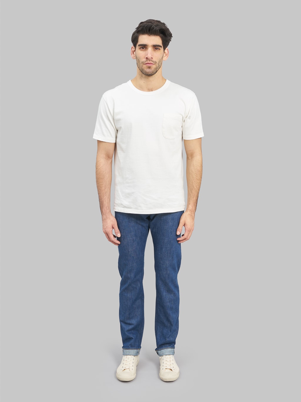 momotaro 0605 ai natural indigo dyed natural tapered denim jeans model front fit