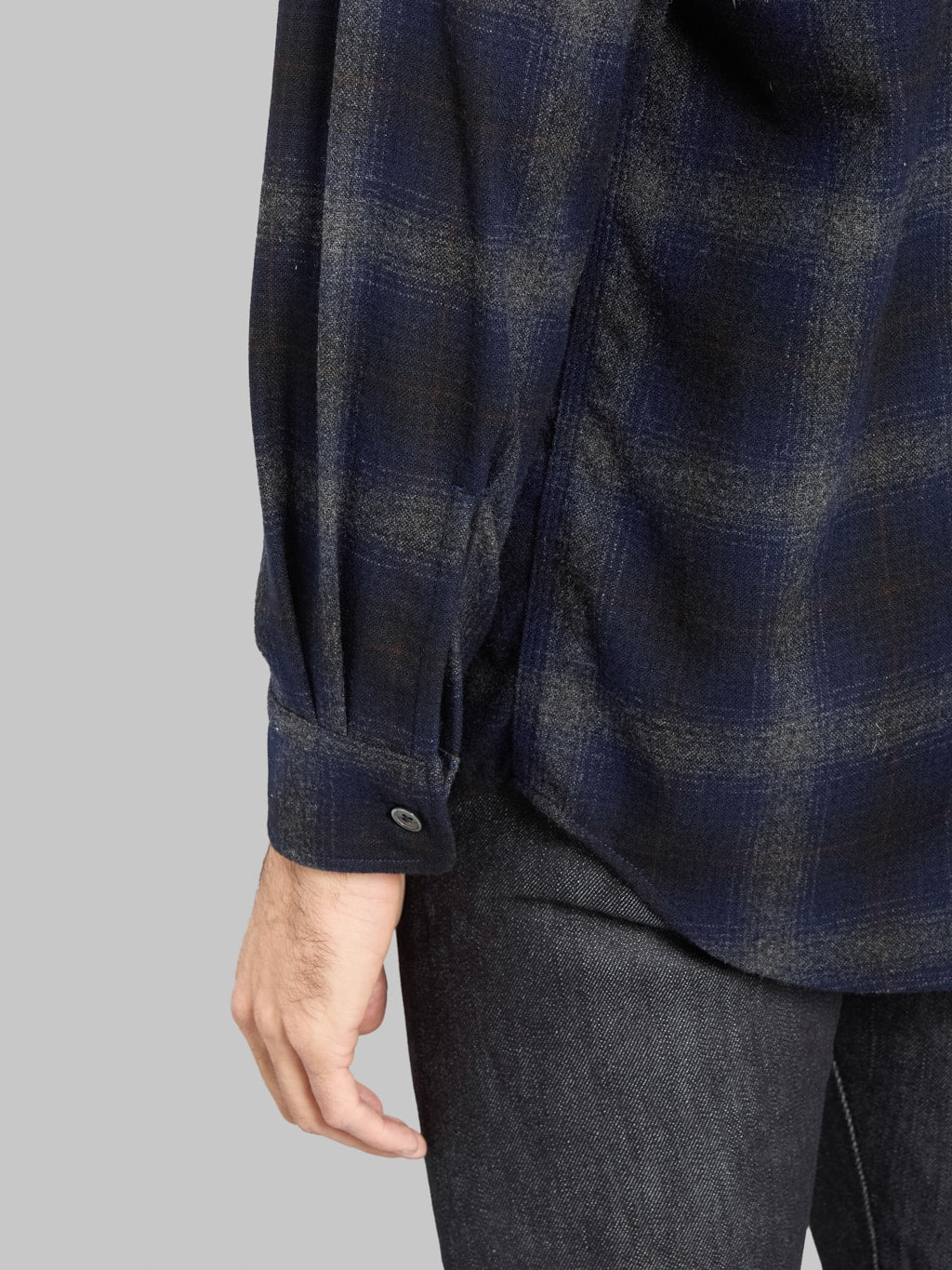 Momotaro Jeans MMLS6001 Wool Cashmere Ombre Check Shirt Navy  cuff details
