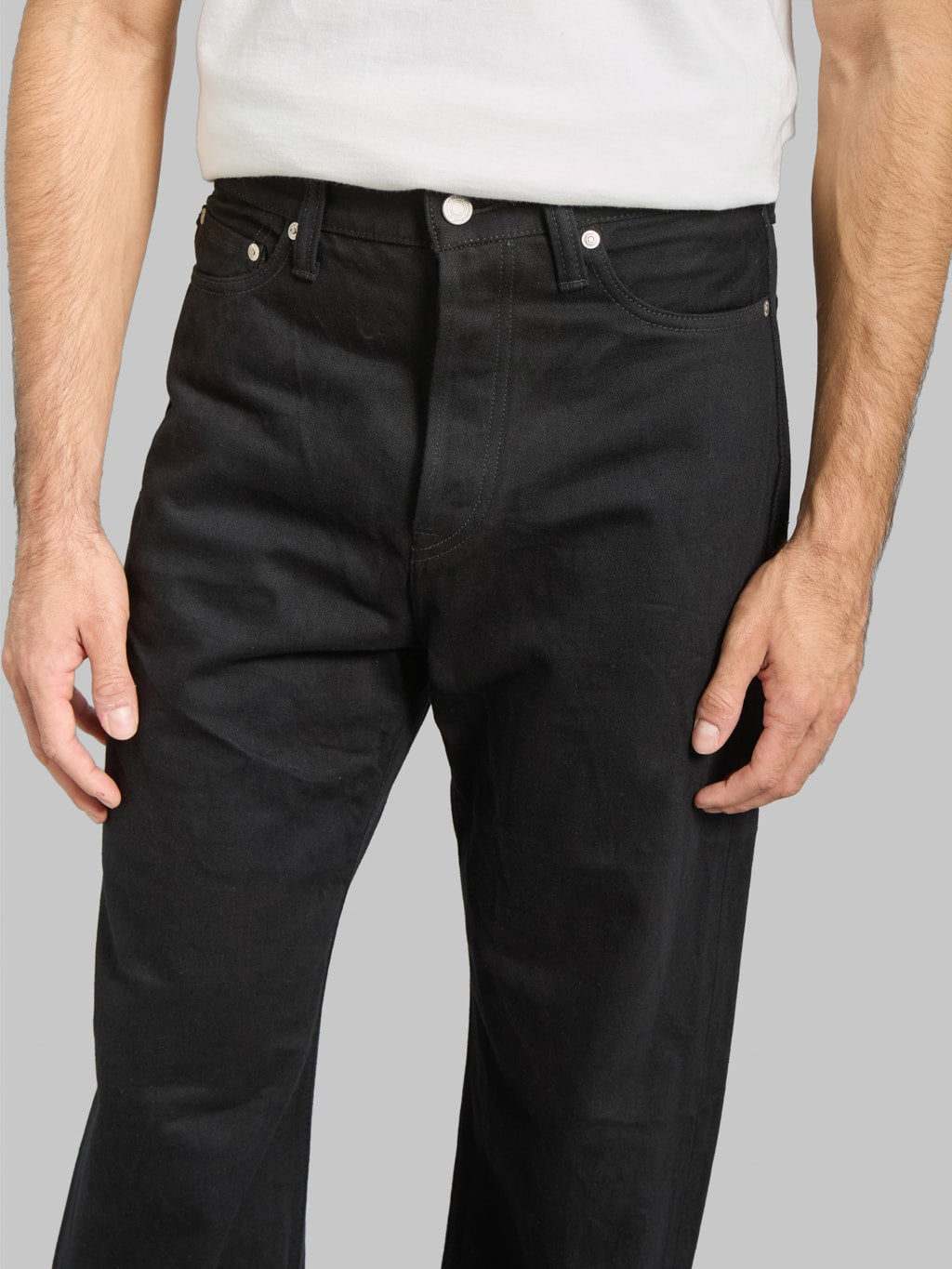 Momotaro MMJE6500 15oz #400 Wide "Kyotomontsuki Dyed" Jeans Black