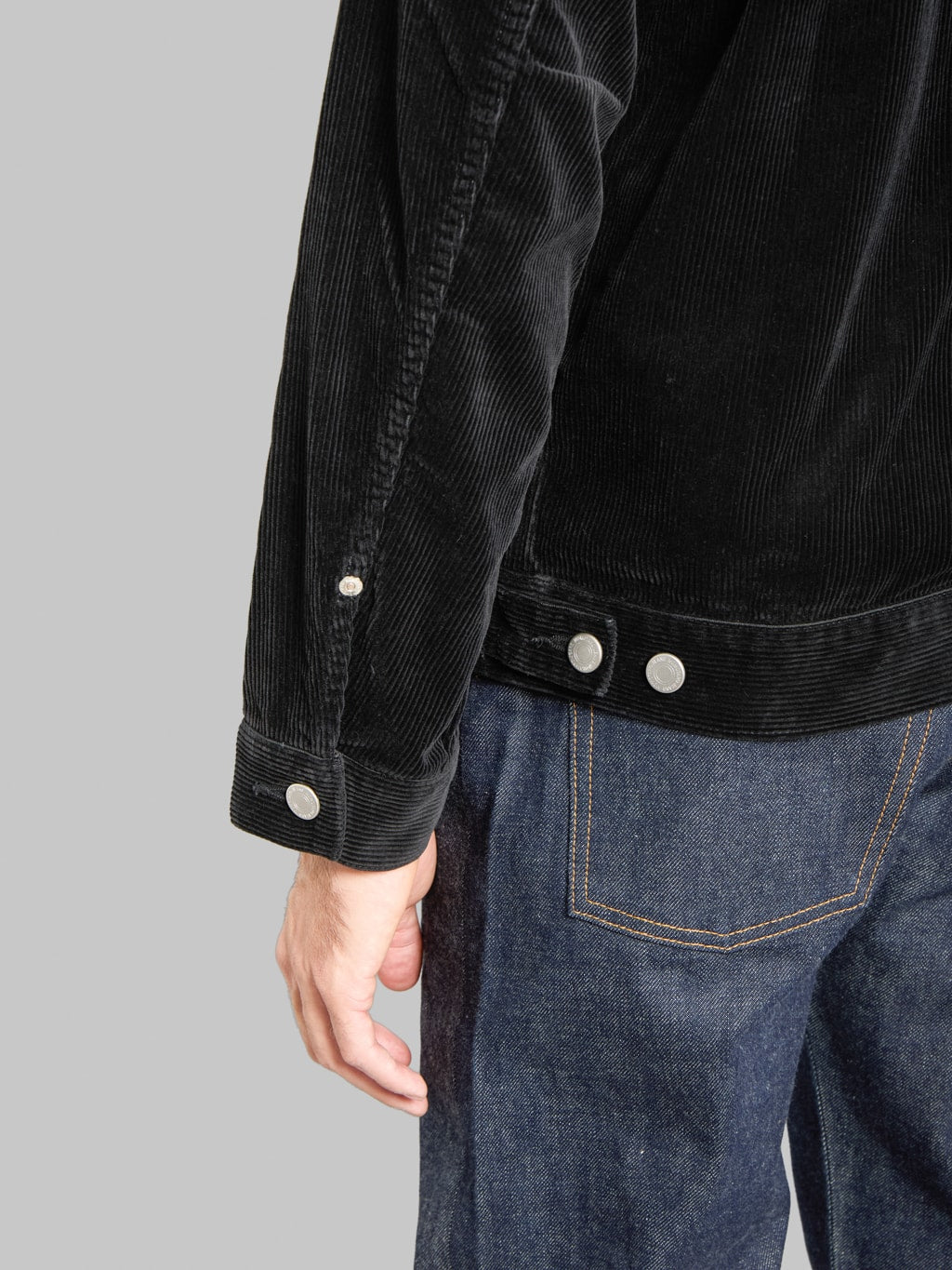 Momotaro MMOT6001 002 Corduroy Jacket Black cuff