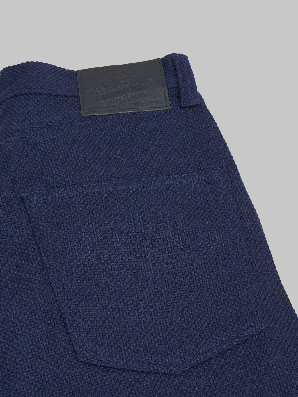 momotaro mxpt 1204 indigo sashiko wide tapered pants closeup