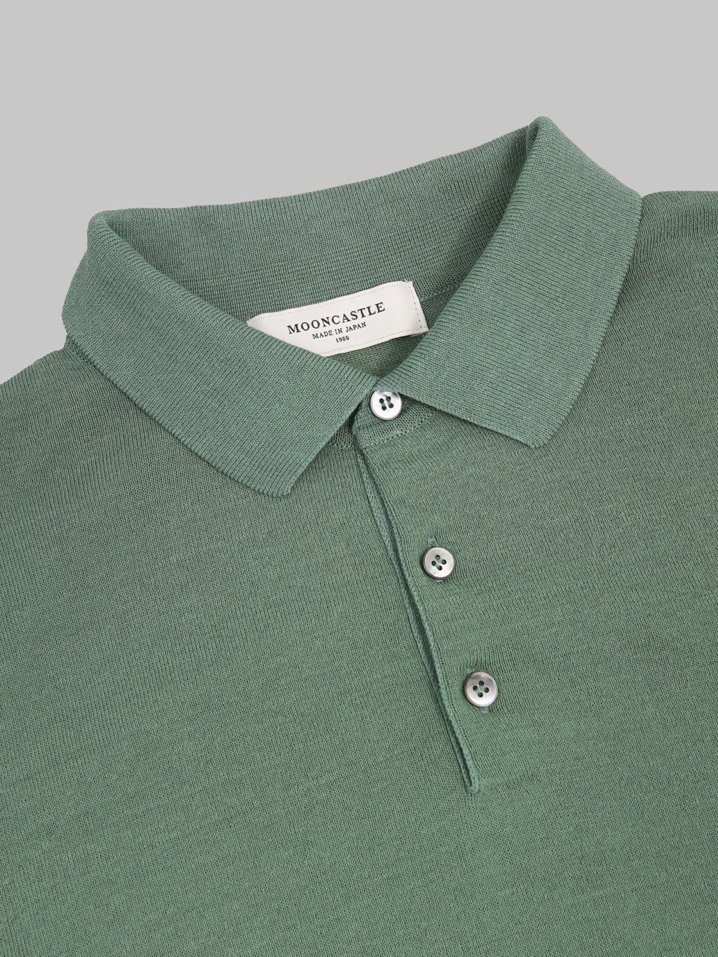 Mooncastle 12G Ice Cotton Polo Olive button label tag