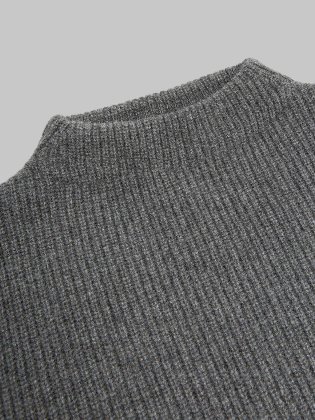Mooncastle 7G Cashmere Bottleneck Pullover Dark Grey