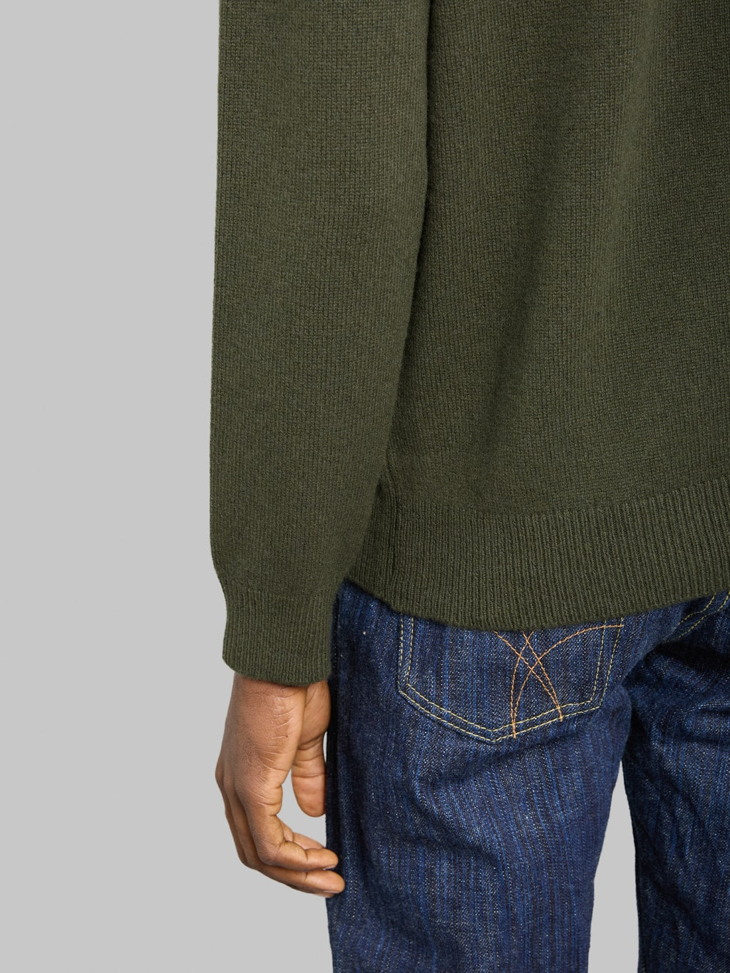 Mooncastle 7G Cashmere Silk Wool Crewneck Pullover Moss Green