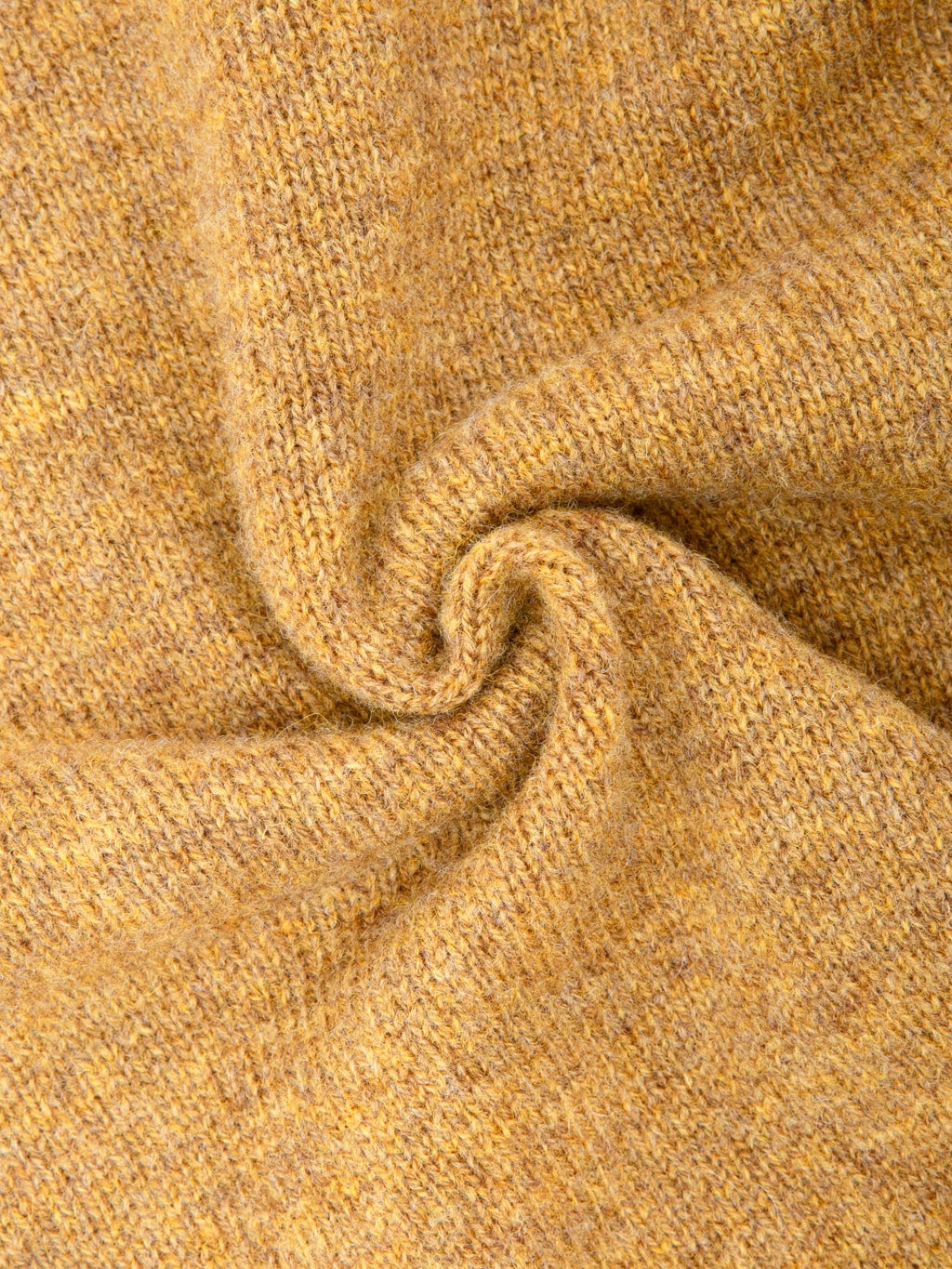 Mooncastle Shetland Wool Crewneck Pullover Gold