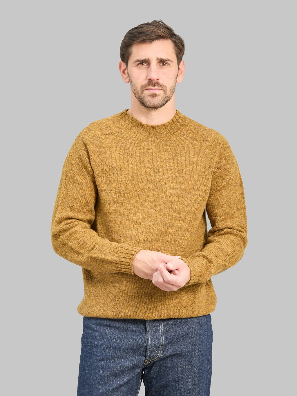 Mooncastle Shetland Wool Crewneck Pullover Gold