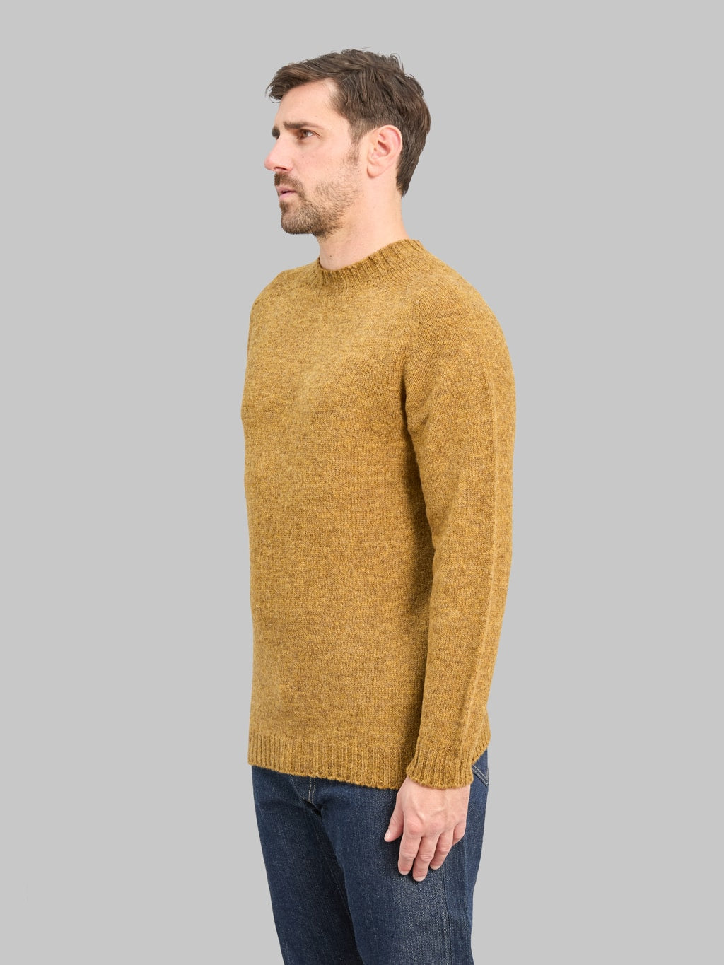 Mooncastle Shetland Wool Crewneck Pullover Gold