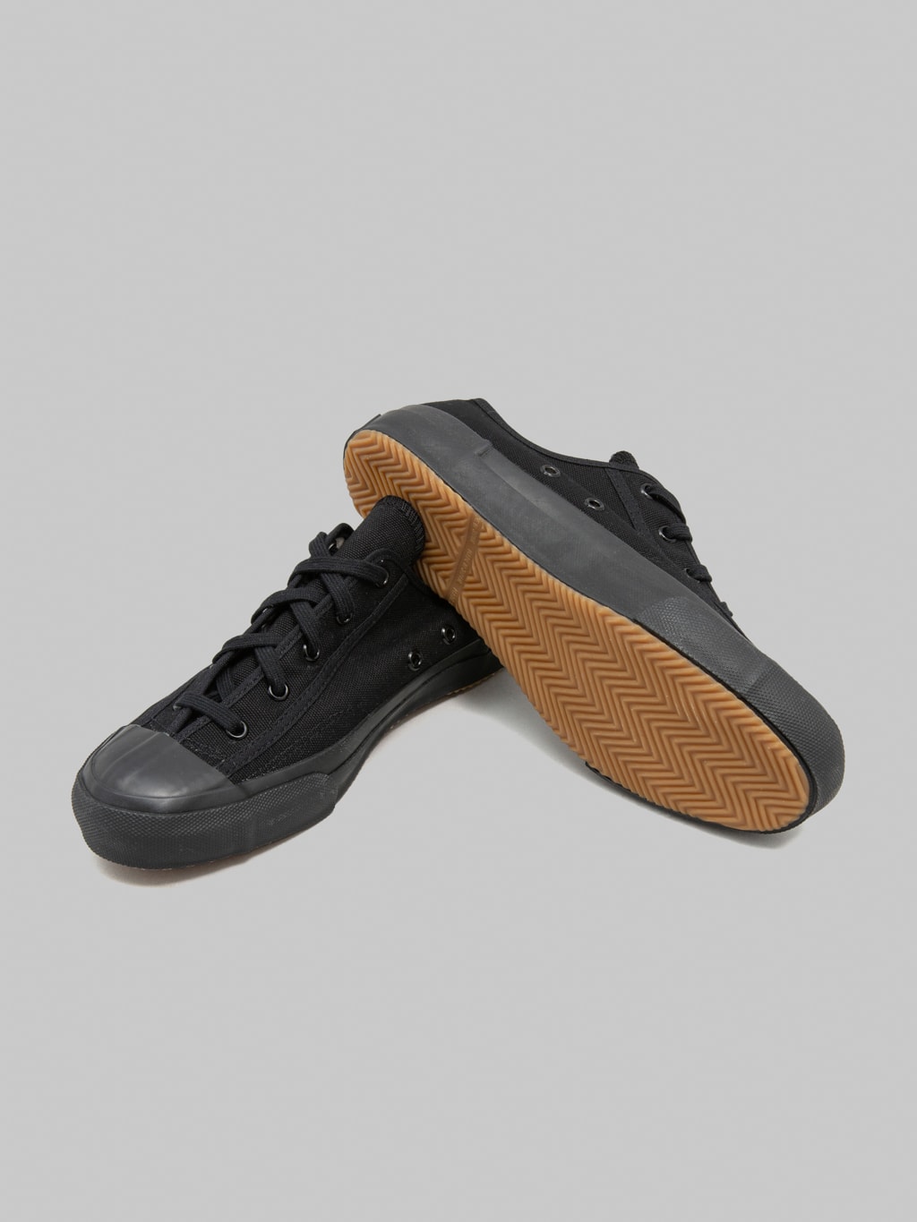 Moonstar Gym Classic Black Mono