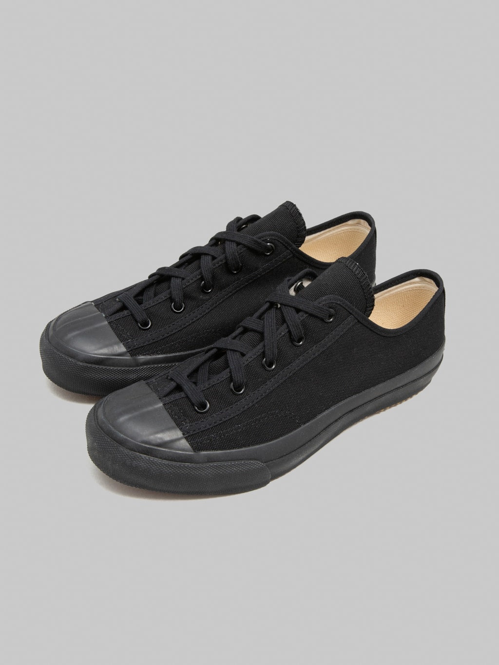 Moonstar Gym Classic Black Mono