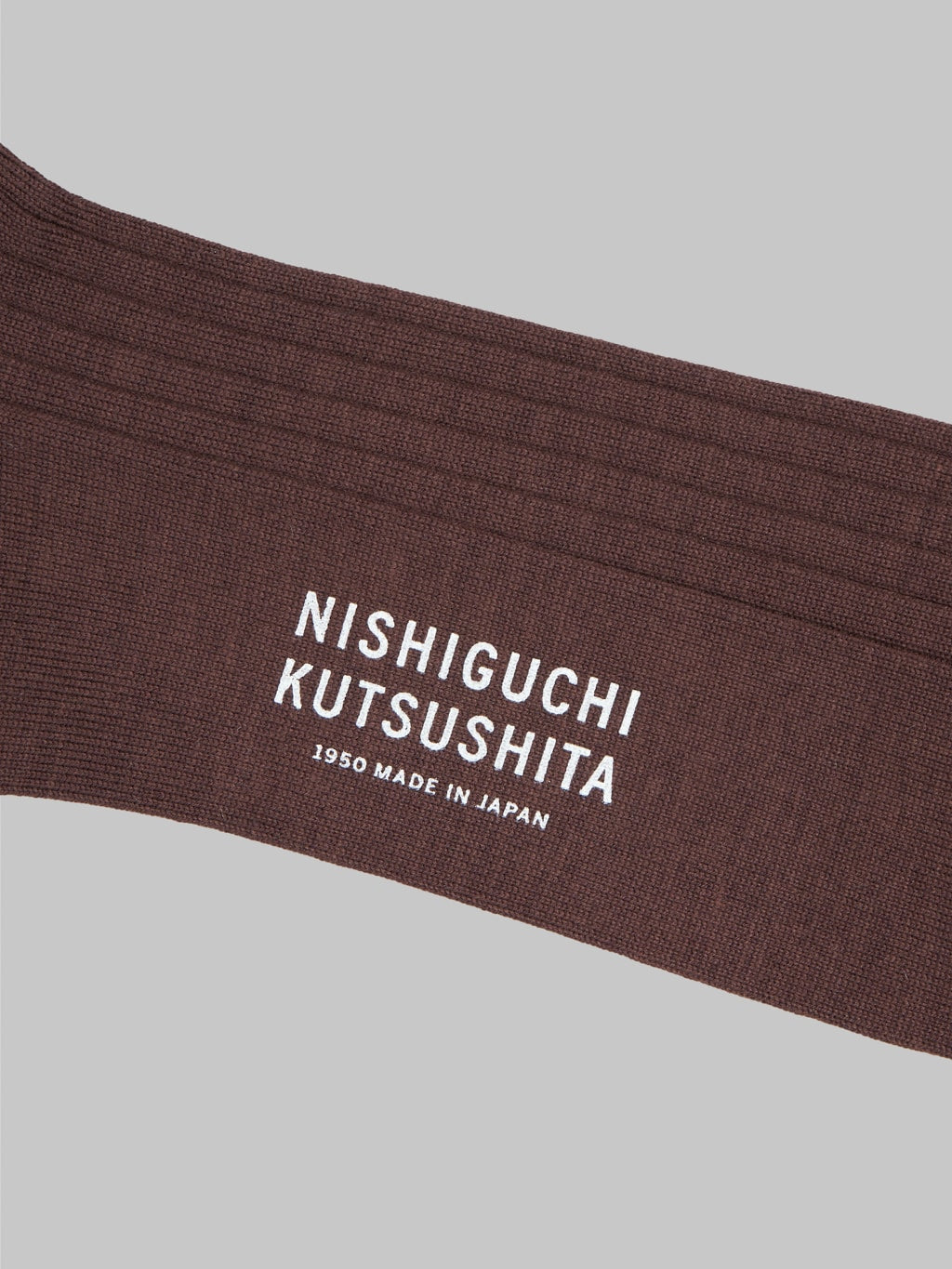 nishiguchi kutsushita silk cotton ribbed socks brown logo