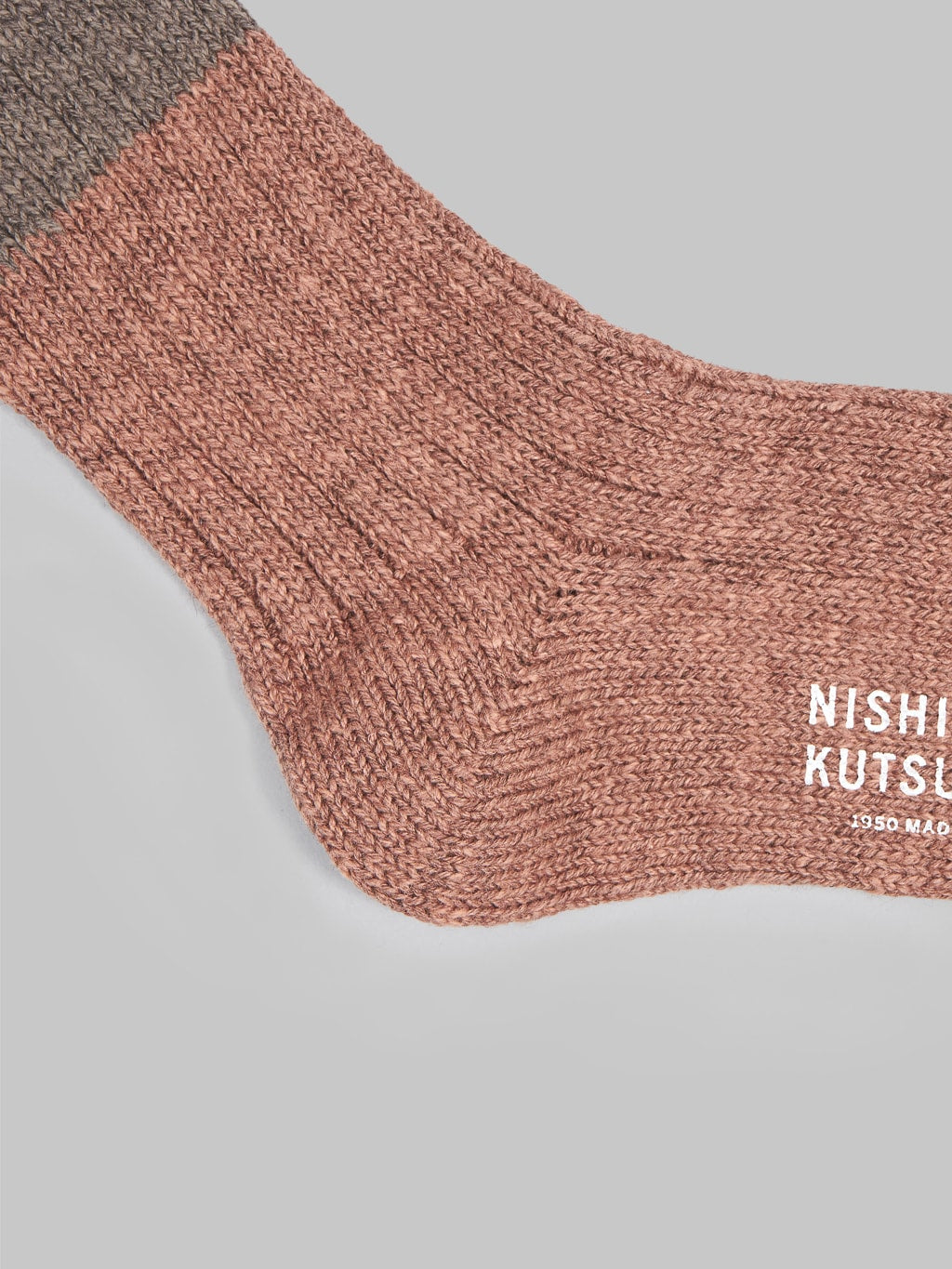 Nishiguchi Kutsushita Wool Cotton Slab Socks Brown Heel
