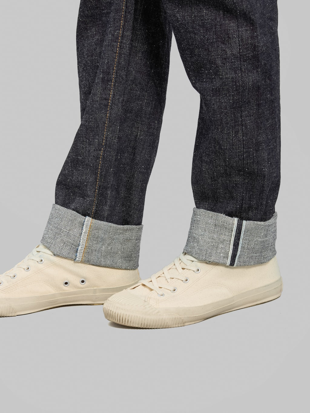 Omoto Denim 0411 Slub Nep Straight Fit Jeans weft
