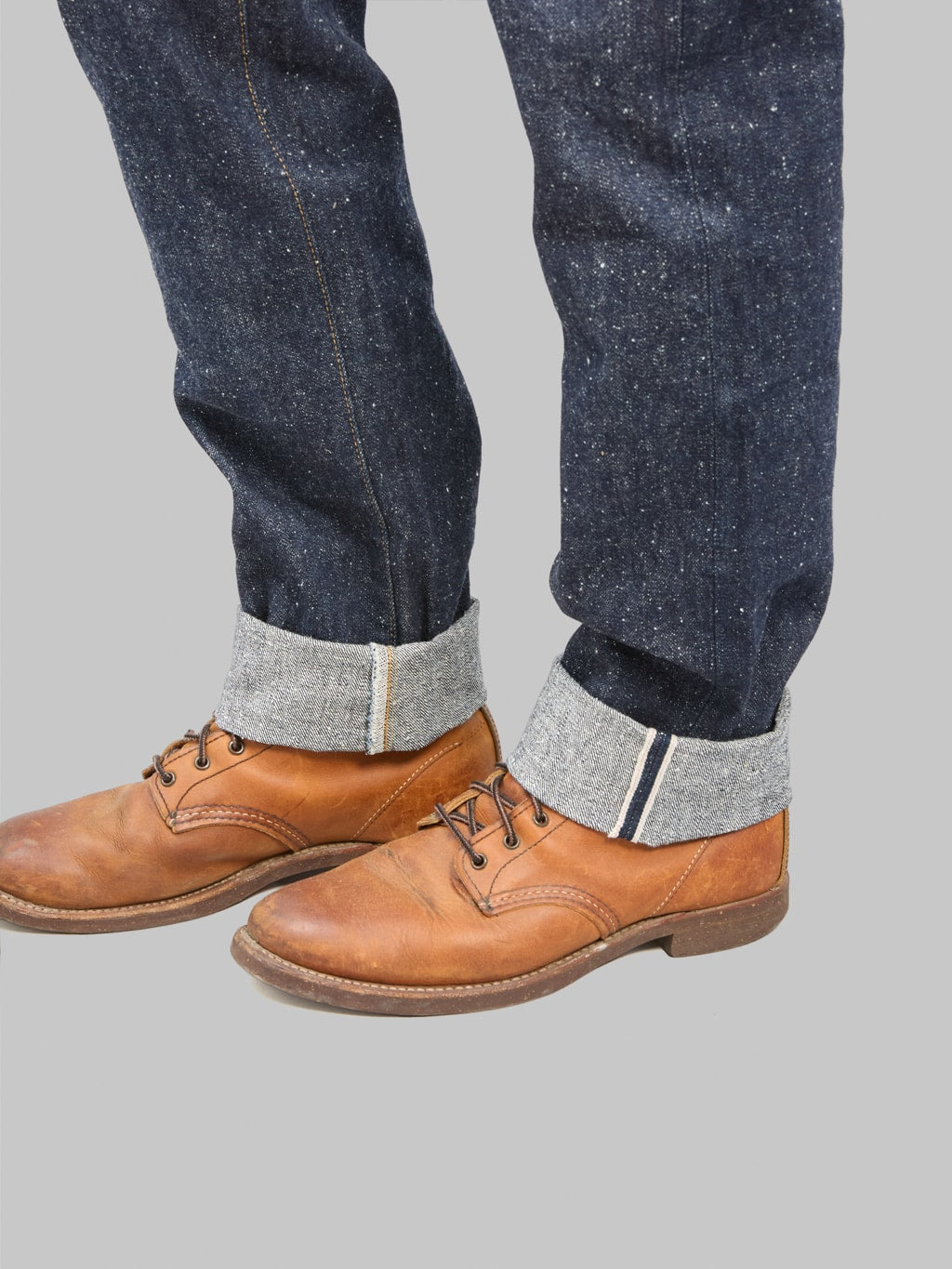 Omoto Denim 0412 16oz Nep Straight Fit Jeans folded