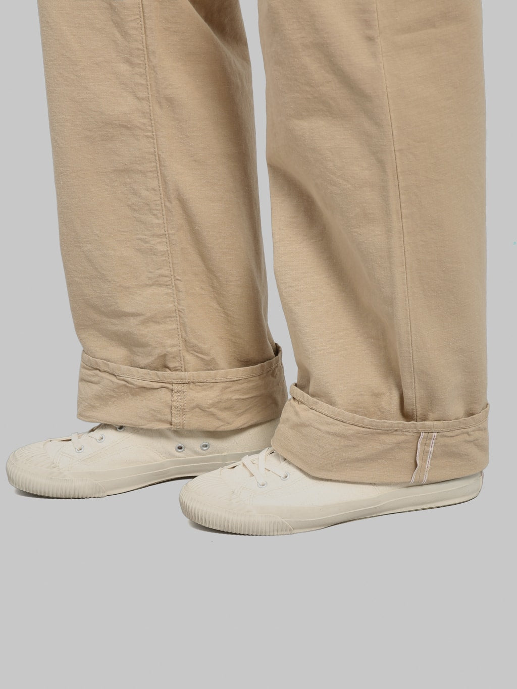 ONI Denim 200 Beta Chambray Beige 8oz Wide Straight Jeans folded